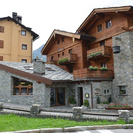 Hotel Maison Saint Jean Курмайор Экстерьер фото