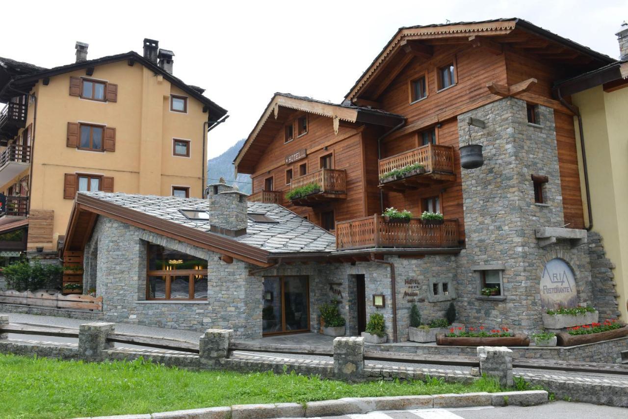 Hotel Maison Saint Jean Курмайор Экстерьер фото