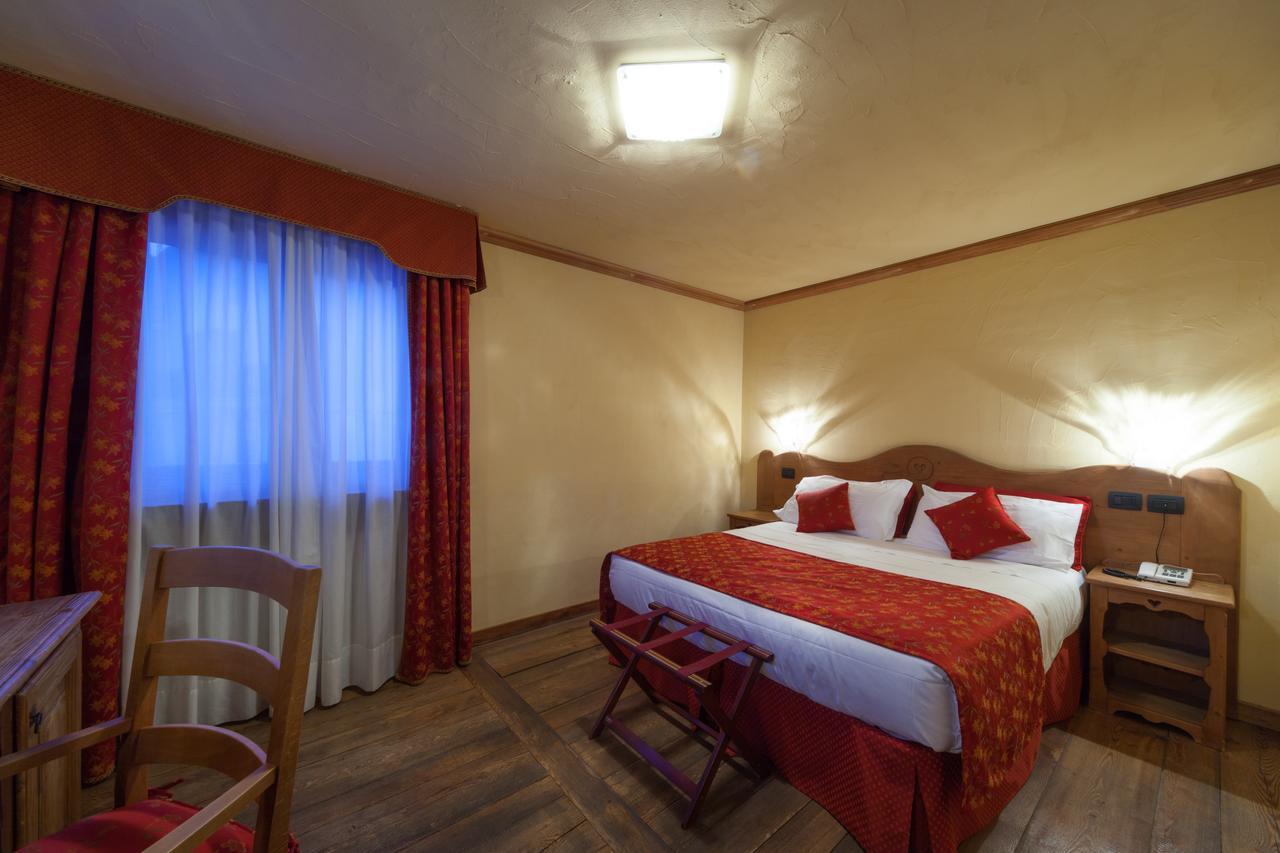 Hotel Maison Saint Jean Курмайор Экстерьер фото