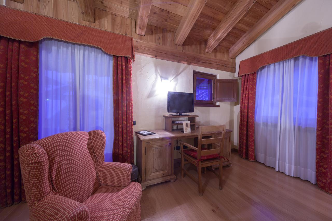 Hotel Maison Saint Jean Курмайор Экстерьер фото
